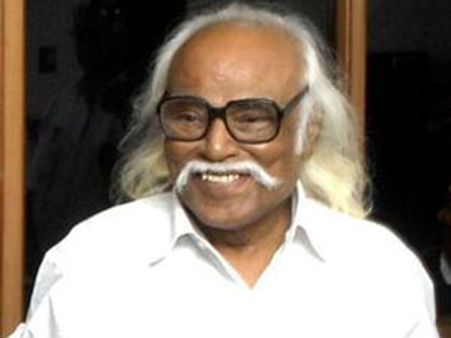 எழுத்தாளர் ஜெயகாந்தன் மருத்துவமனையில் அனுமதி