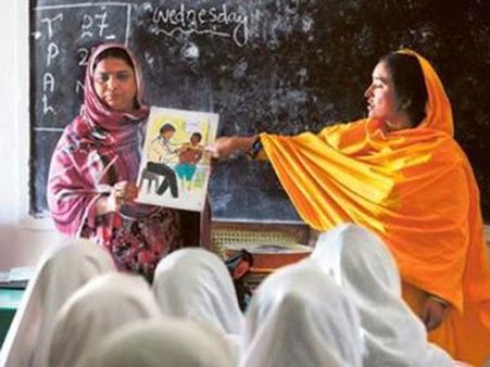 ஆஸி. நிதி உதவியுடன் 8 பள்ளிகளில் பாக்.சிறுமிகளுக்கு ‘பாலியல்’ கல்வி: ஓர் அதிர்ச்சி ரிப்போர்ட்