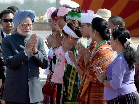 கடைசி வெளிநாட்டு பயணம்... மியான்மர் சென்றார் பிரதமர் மன்மோகன்சிங்