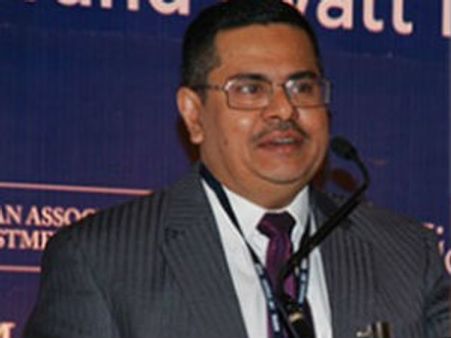 ‘சஹாரா’ சுப்ரதா ராயை போலீசில் சிக்க வைத்தவர் யார் தெரியுமா..?