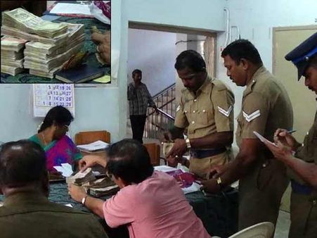 திருச்சி, கரூர் வாகன சோதனையில் ரூ.65 லட்சம் சிக்கியது