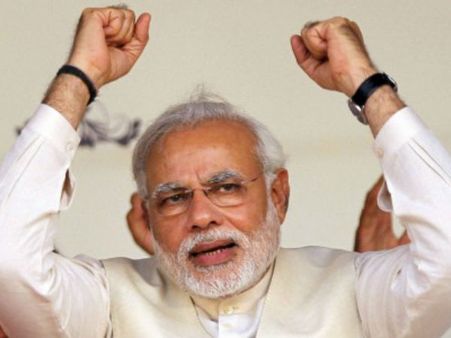 நரேந்திர மோடி பிரதமராக உதவப் போகும் உத்தரப் பிரதேசம்: 53 இடங்கள் பாஜகவுக்கே- கருத்துக் கணிப்பு