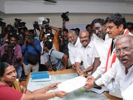 லோக்சபா தேர்தல்: தமிழகத்தில் 367 மனுக்கள் நிராகரிப்பு- 894 வேட்பு மனுக்கள் ஏற்பு!!