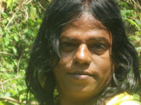 டாஸ்மாக் கடைகளை ஒழிப்பேன்... மதுரை வேட்பாளர் திருநங்கை பாரதி கண்ணம்மா சபதம்