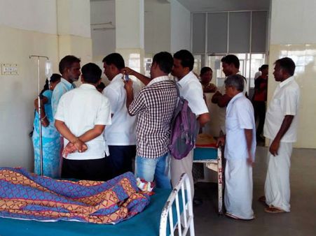 சேலம் மாணவி நிர்வாணம் – அதிமுக நிர்வாகிக்கு ஆதரவாக போலீஸ்: மக்கள் உரிமை இயக்கம் கண்டனம்