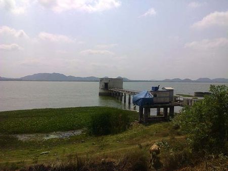 கோடையில் நிரம்பிய வீராணம் ஏரி!: சென்னையில் குடிநீர் பஞ்சம் வராது!!