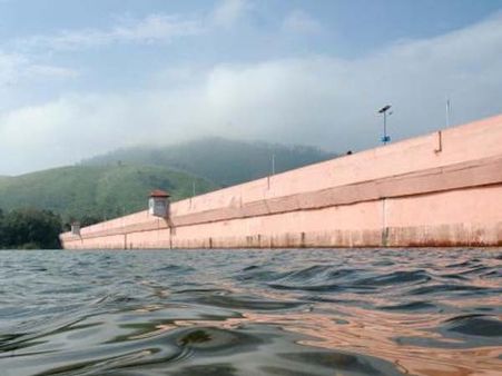 கனமழை காரணமாக முல்லை பெரியாறில் நீர்மட்டம் உயர்வு... தண்ணீர் திறப்பு அதிகரிப்பு!