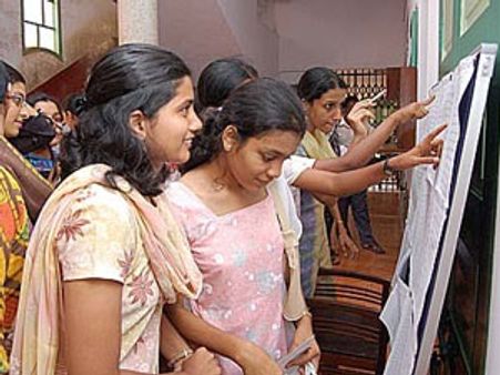 பிளஸ் 2 முடிவுகள்: தமிழ் பாடத்தில் முதலிடம் பெற்றவர்கள்