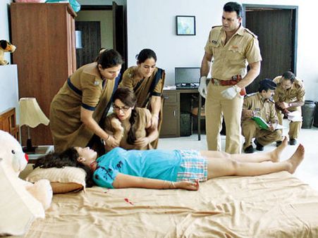 ஆருஷி கொலை வழக்கு சாயலில் உருவான ‘ரகஷ்யா’ படத்தை வெளியிட இடைக்கால தடை