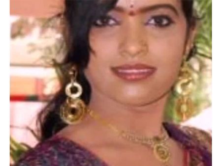 சினிமா பைனான்சியர் கொலை: துணை நடிகையை கைது செய்ய பெங்களூர் விரைந்த தனிப்படை