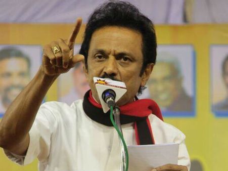 கருணாநிதியின் பிறந்த நாளை ஒரு மாதம் எழுச்சியுடன் கொண்டாட வேண்டும்: மு.க.ஸ்டாலின்