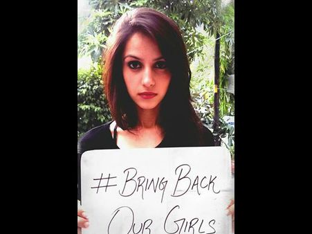 நைஜீரிய மாணவிகளை மீட்பதற்காக கைகோர்த்த இந்திய அழகிகள்