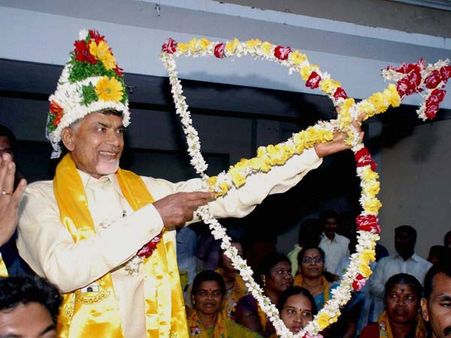 சீமாந்திராவில் ஆட்சியை பிடிக்கும் தெலுங்கு தேசம்... முதல்வராகிறார் நாயுடு