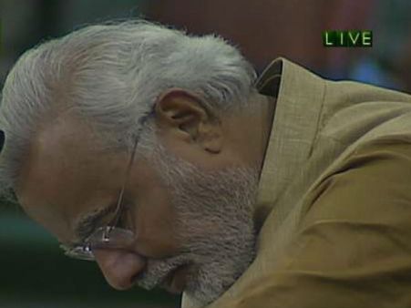 பாஜக என் தாய்.. நான் சேவகம் செய்யும் மகன்: கண்ணீருடன் உரையாற்றிய மோடி!!