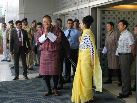 மோடி பதவியேற்பு... பூடான் பிரதமர், வங்கதேச சபாநாயகர் வருகை