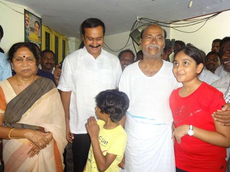 தேமுதிகவுக்கு மச்சான் கவலை என்றால் பாமகவுக்கு மகன் கவலை...!