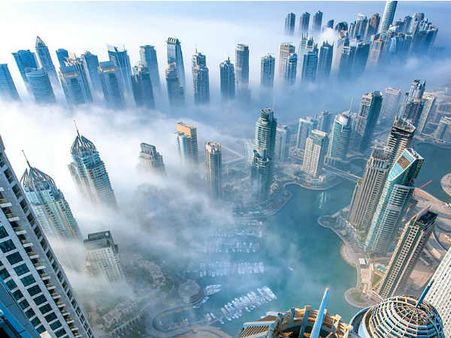 ஈரானில் நிலநடுக்கம்: அதிர்ந்த துபாய், பீதி அடைந்த மக்கள்