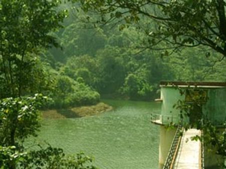 சிறுவாணி அணை குடிநீர்க் குழாய் வால்வை மூடியது கேரளா; கோவைக்கு குடிநீர்த் தட்டுப்பாடு அபாயம்