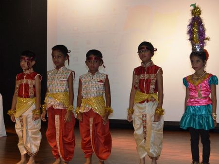 துபாய்: எமிரேட்ஸ் தமிழ் பள்ளி இரண்டாம் ஆண்டு விழா