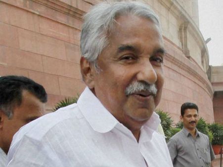 பத்மநாபசாமி கோவில் புதையலை கண்காட்சிக்கு வைக்க தயார்: உம்மன் சாண்டி அறிவிப்பு