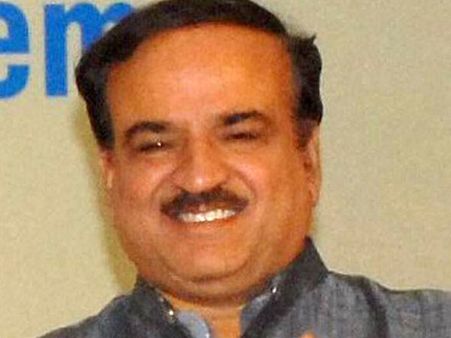 காவிரி மேலாண்மை வாரியம் அமைக்க விடமாட்டோம்: அனந்தகுமார் சவடால்