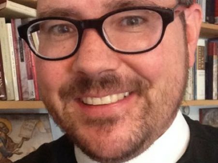 அமெரிக்கா: முதல் அரவாணி பாதிரியார் என்ற சிறப்பைப் பெற்றார் கேமரூன் பார்ட்ரிட்ஜ்!