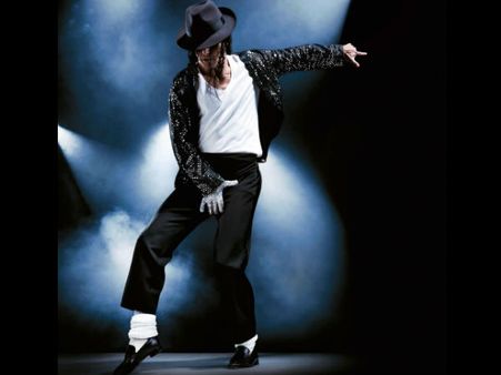 கிங் ஆப் பாப்... உலகையே தன் நடனத்தால் ஆட்டி வைத்த ஜாக்சனின் 5ம் ஆண்டு நினைவு நாள்!