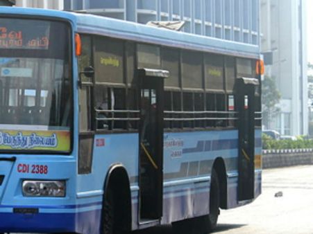 சென்னையில் சிட்டி பஸ்சை 'கடத்திய' கல்லூரி மாணவர்கள்