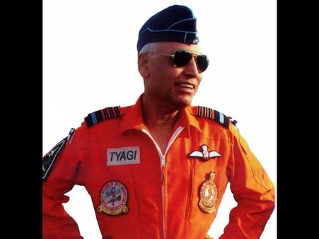 ஹெலிகாப்டர் ஊழல்: இந்திய விமானப்படை முன்னாள் தளபதி மீது அன்னிய செலாவணி மோசடி வழக்கு பதிவு