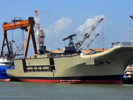 போர்க்கப்பல் ஐஎன்எஸ் விக்ராந்தின் கட்டுமானப் பணிக்கு ரூ 19,000 கோடி நிதி ஒதுக்கீடு