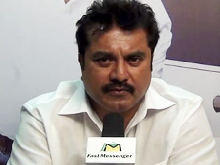 ‘நல்ல’ கருத்துக்களை பரப்பும் நடிகர், நடிகைகளுக்கு சேவை வரியை ரத்து செய்க... ஜெட்லிக்கு சரத்குமார் கட