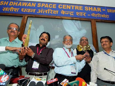 இஸ்ரோவுக்கு 