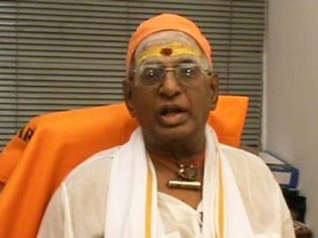 குறைந்த ரத்த அழுத்தம்... தீவிர சிகிச்சைப் பிரிவில் ராமகோபாலன் - உடல் நிலையில் முன்னேற்றம்