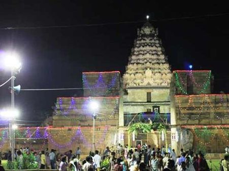 ராஜேந்திரசோழன் அரியணை ஏறிய ஆயிரமாவது ஆண்டு விழா: 1000 தீபங்கள் ஏற்றி கொண்டாட்டம்