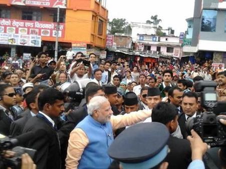 ஒரே நாளில் நேபாள மக்களின் மனதில் ஹீரோவான மோடி