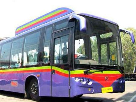 பயணிகளிடம் வரவேற்பில்லை... மும்பை விமான நிலைய ‘பெஸ்ட்’ ஏ.சி. பேருந்துகள் தற்காலிக ரத்து