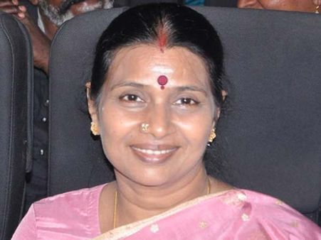 விருதுநகர் ராமர் கோயிலில் ஸ்டாலின் மனைவி தரிசனம்