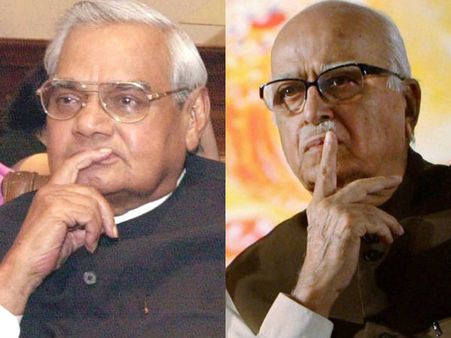 பாஜகவில் வாஜ்பாய்- அத்வானி சகாப்தம் முடிவுக்கு வந்தது!