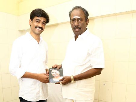 வசந்த் தங்கசாமியின் அவளதிகாரம்... நெல்லை கண்ணன் வெளியிட்டார்!