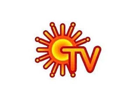 தாக்குதல் அச்சத்தில் சன் டிவி நிருபர்கள்: லோகோவை கழற்றிவிட்டு செய்தி தருகிறார்கள்