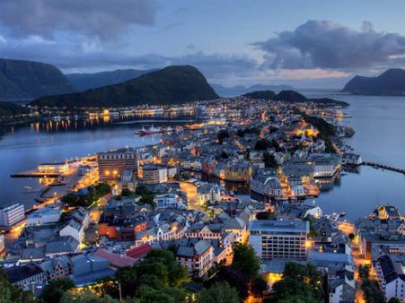 வயதானவர்கள் வாழத் தகுந்த நாடு... முதலிடத்தில் நார்வே, இந்தியாவிற்கு 69வது இடம்!