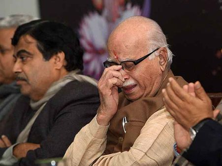 இவங்களும் ஒரு காலத்துல வி்க்கி விக்கி அழுதவங்கதான்...!