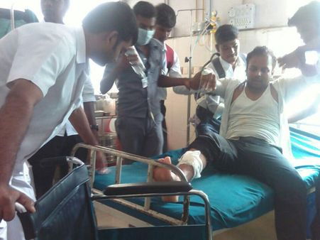 கல்பாக்கம் அணுமின் நிலையத்தில் அதிகாரி சுட்டு 3 சி.ஐ.எஸ்.எஃப் வீரர்கள் படுகொலை: 2 பேர் படுகாயம்