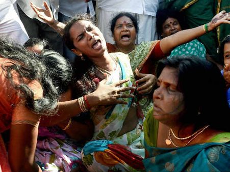 ஒன்னாம் நம்பரில் ஓயாமல் “அம்மா, அம்மா” என்று ஒப்பாரி வைக்கும் பெயர் தெரியாத சேனல்!