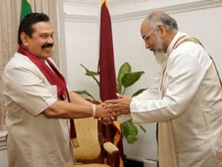 ஆடு நனையுதேன்னு ஓநாய் அழுகிறது.. ராஜபக்சேவின் 