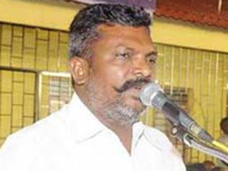 தமிழகத்தில் எங்குமே விஜய்யின் 'கத்தி'யை திரையிடக் கூடாது: திருமா எச்சரிக்கை