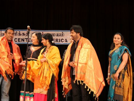 நடிகர் விவேக் பங்கேற்ற அமெரிக்க தமிழ் மையத்தின் 2ம் ஆண்டு விழா
