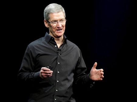 நான் ஒரு 'ஓரினச் சேர்க்கையாளன்': ஆப்பிள் சிஇஓ டிம் குக் 'வெளிப்படை'