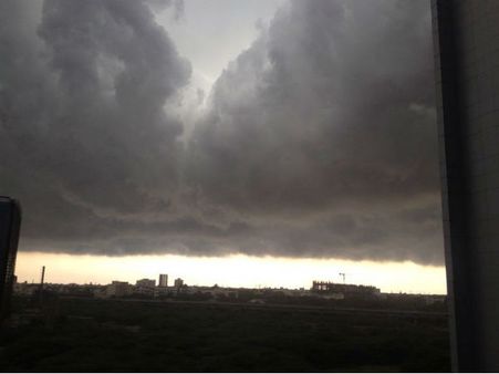 பலத்த மழை பெய்யும்.. கடலோர மாவட்டங்களுக்கு வானிலை மையம் எச்சரிக்கை