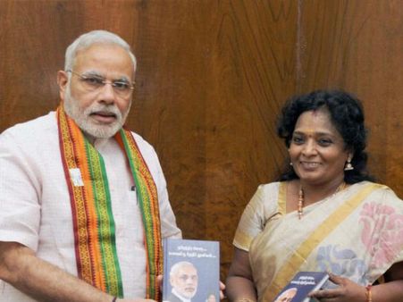 தாழப்பறக்கும் காக்கைகள்- 9: சிரிப்பவர்கள் சிரிக்கட்டும்